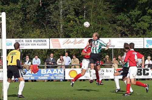Exselsior '31 - Sc. Genemuiden (Copyright  Berend Kreijkes) 
